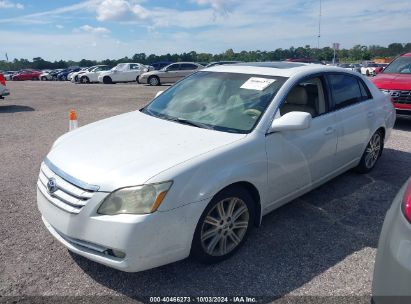 2005 TOYOTA AVALON LIMITED White  Gasoline 4T1BK36B05U047201 photo #3