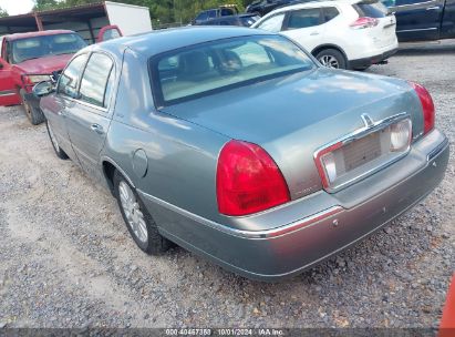 2005 LINCOLN TOWN CAR SIGNATURE Green  Gasoline 1LNHM81W75Y661294 photo #4