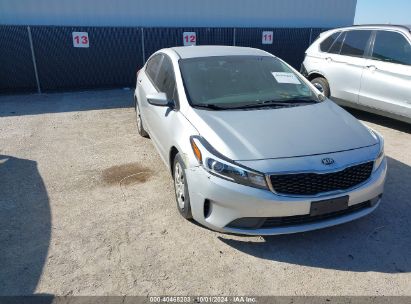 2017 KIA FORTE LX Silver  Gasoline 3KPFK4A76HE121142 photo #1