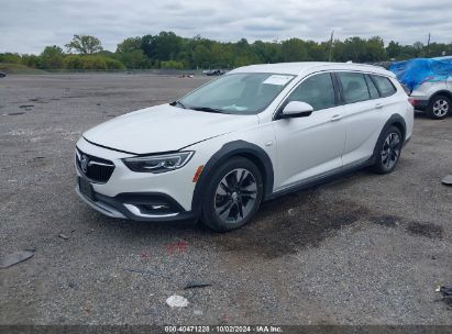 2018 BUICK REGAL TOURX ESSENCE White  Gasoline W04GV8SX5J1135280 photo #3