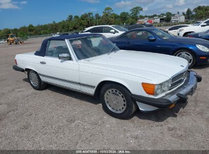 1987 MERCEDES-BENZ 560 SL White  Gasoline WDBBA48D1HA069613 photo #1