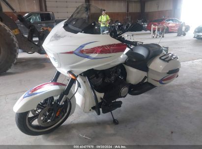 2014 VICTORY MOTORCYCLES CROSS COUNTRY White  Other 5VPDW36N4E3033207 photo #3