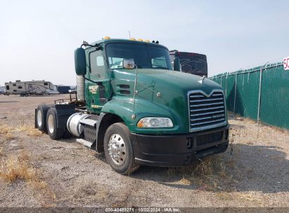 2013 MACK 600 CXU600 Green  Diesel 1M1AW02Y0DM026103 photo #1