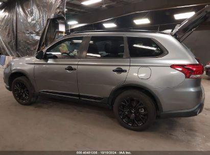 2019 MITSUBISHI OUTLANDER LE Gray  Gasoline JA4AD3A36KZ025187 photo #4