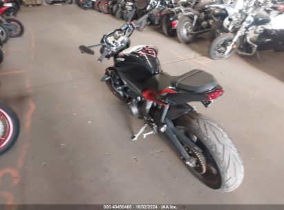 2020 TRIUMPH MOTORCYCLE STREET TRIPLE R (LRH) Black  Gasoline 2BXNBBC15DV002555 photo #4