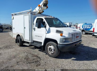 2005 GMC C5500 White  Gasoline 1GDG5C1E95F909348 photo #1