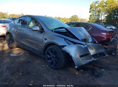 2024 TESLA MODEL Y LONG RANGE DUAL MOTOR ALL-WHEEL DRIVE Gray  Electric 7SAYGDEE1RA307833 photo #1