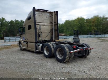 2019 VOLVO VNL Beige  Diesel 4V4NC9EH5KN198231 photo #4