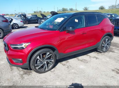 2021 VOLVO XC40 T5 R-DESIGN Red  Gasoline YV4162UM4M2571381 photo #3