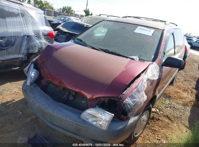 2001 TOYOTA SIENNA LE Burgundy  Gasoline 4T3ZF13C91U410018 photo #3