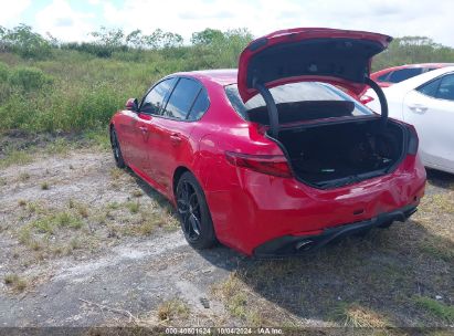 2017 ALFA ROMEO GIULIA RWD Red  Gasoline 1V2EE2CA4MC206402 photo #4