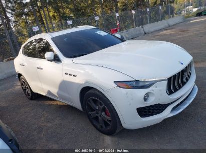 2017 MASERATI LEVANTE White  Gasoline ZN661XUS1HX241725 photo #1