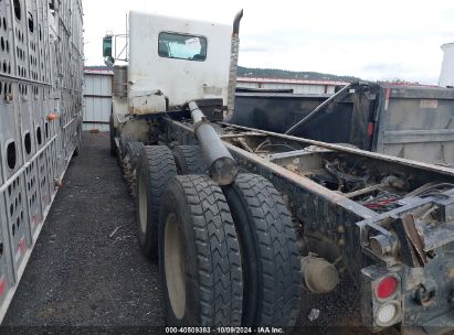 2008 KENWORTH T800 T800 White  Diesel 1NKDLU9X08R217599 photo #4