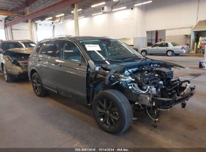 2024 VOLKSWAGEN TIGUAN 2.0T SE Gray  Gasoline 3VVMB7AX7RM118655 photo #1