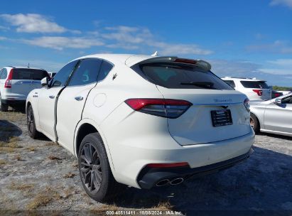 2022 MASERATI LEVANTE MODENA White  Gasoline ZN661YUM9NX398423 photo #4