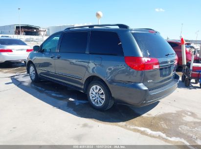 2010 TOYOTA SIENNA LE Gray  Gasoline 5TDKK4CC1AS331846 photo #4