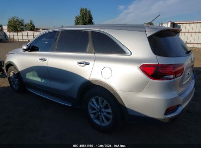 2019 KIA SORENTO 3.3L LX Red  Gasoline 5XYPGDA56KG463124 photo #4