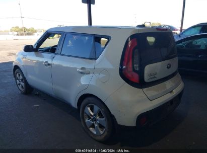 2017 KIA SOUL White  Gasoline KNDJN2A27H7453682 photo #4