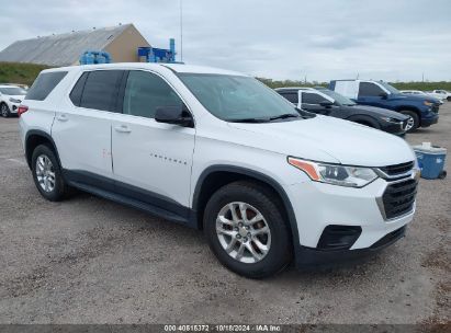 2018 CHEVROLET TRAVERSE LS White  Gasoline 1GNERFKW0JJ231287 photo #1