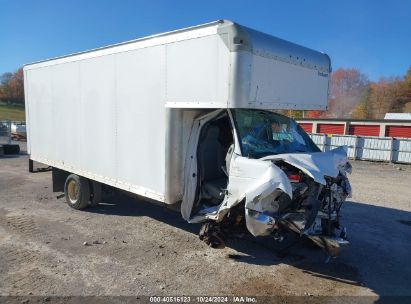 2015 FORD E-450 CUTAWAY White  Gasoline 1FDXE4FS2FDA02717 photo #1