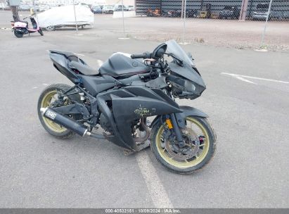 2015 YAMAHA YZFR3 Black  Gasoline MH3RH06Y1FK006370 photo #1