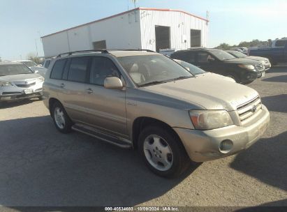 2005 TOYOTA HIGHLANDER LIMITED V6 Gold  Gasoline JTEDP21A650067916 photo #1