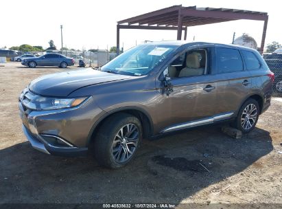 2017 MITSUBISHI OUTLANDER SE Brown  Gasoline JA4AZ3A3XHZ057182 photo #3