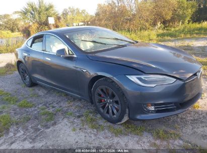 2018 TESLA MODEL S 100D/75D/P100D Gray  Electric 5YJSA1E43JF266140 photo #1