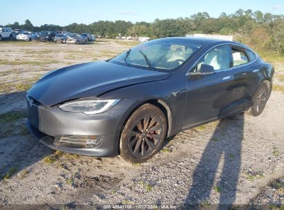 2018 TESLA MODEL S 100D/75D/P100D Gray  Electric 5YJSA1E43JF266140 photo #3