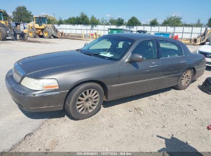 2003 LINCOLN TOWN CAR EXECUTIVE Gray  Gasoline 1LNHM81W03Y646231 photo #3