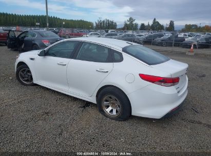 2016 KIA OPTIMA LX White  Gasoline 5XXGT4L3XGG002561 photo #4