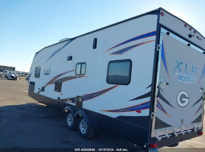 2018 FOREST RIVER XLR BOOST TOY HAULER White  Other 5ZT2XLSB3J1010522 photo #4