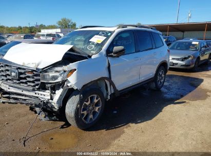 2022 HONDA PASSPORT AWD TRAILSPORT White  Gasoline 5FNYF8H62NB025225 photo #3