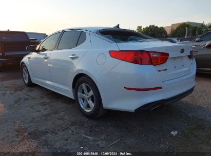 2015 KIA OPTIMA LX White  Gasoline KNAGM4A73F5597692 photo #4