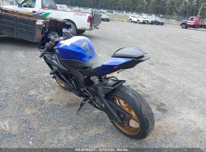 2019 YAMAHA YZFR6 Blue  Gasoline JYARJ28E2KA004074 photo #4