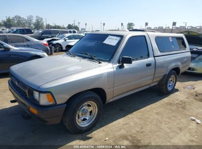 1995 TOYOTA PICKUP 1/2 TON SHORT WHLBASE STB Silver  Gasoline 4TARN81AXSZ320497 photo #3