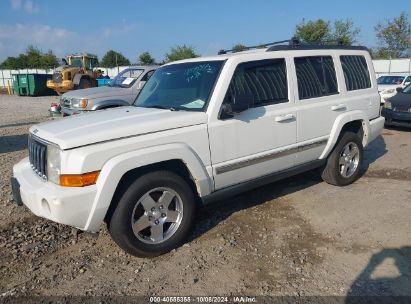 2010 JEEP COMMANDER SPORT White  Gasoline 1J4RH4GK3AC113692 photo #3