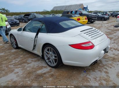 2011 PORSCHE 911 CARRERA S White  Gasoline WP0CB2A9XBS754546 photo #4