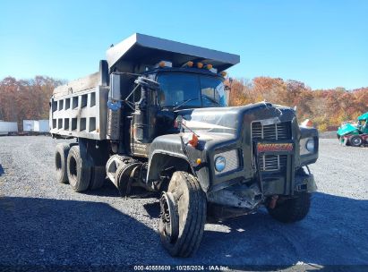 1987 MACK 600 RD600 Black  Diesel 1M2P198C6HA001153 photo #1