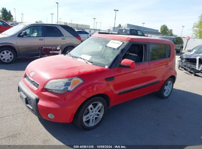 2010 KIA SOUL + Red  Gasoline KNDJT2A28A7105045 photo #3