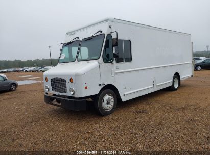 2010 FREIGHTLINER CHASSIS M LINE WALK-IN VAN   Diesel 4UZAAPDU1ACAS1722 photo #3