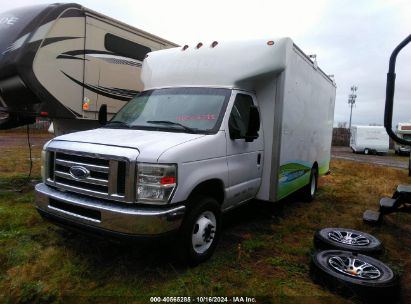 2013 FORD E-450 CUTAWAY White  Gasoline 1FDXE4FS2DDB32915 photo #3