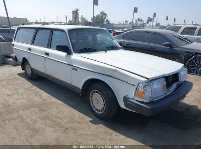 1993 VOLVO 240 White  Gasoline YV1AW880XP1941668 photo #1