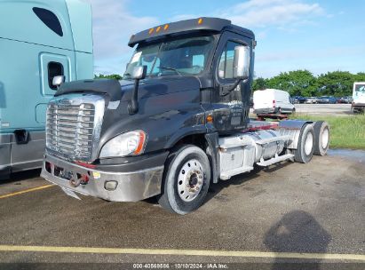 2015 FREIGHTLINER CASCADIA 125 Gray  Diesel 3AKJGED19FSGB6556 photo #3