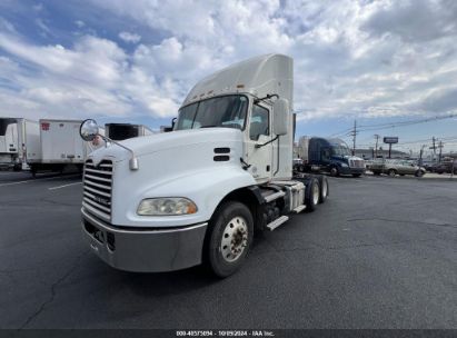 2016 MACK CXU613 CXU600   Diesel 1M1AW07Y5GM079408 photo #3