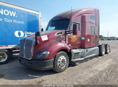 2018 KENWORTH T680 Maroon  Diesel 1XKYD49X2JJ202272 photo #3