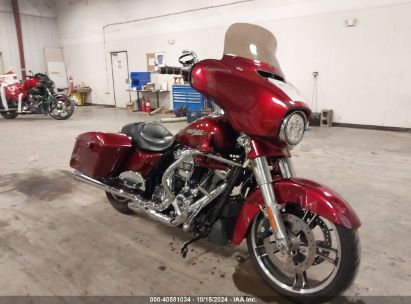 2017 HARLEY-DAVIDSON FLHXS STREET GLIDE SPECIAL Red  Gasoline 1HD1KRC13HB626034 photo #1