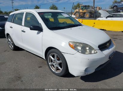 2007 TOYOTA MATRIX White  Gasoline 2T1KR32E97C636909 photo #1