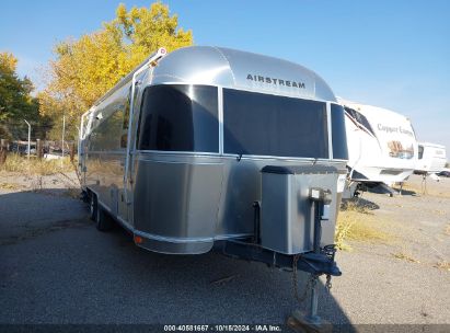 2015 AIRSTREAM OTHER Silver  Other 1STJFYJ27FJ532898 photo #1