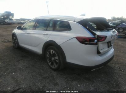 2018 BUICK REGAL TOURX PREFERRED White  Gasoline W04GU8SX8J1090550 photo #4